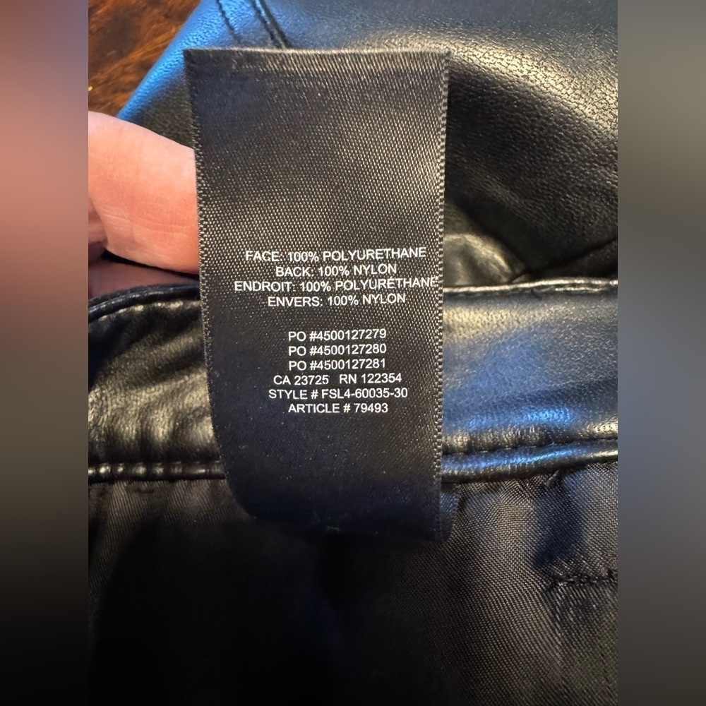Aritzia Wilfred Melina Classic Black Vegan Faux Leather High Waisted Pant Sz 2 - Picture 8 of 11